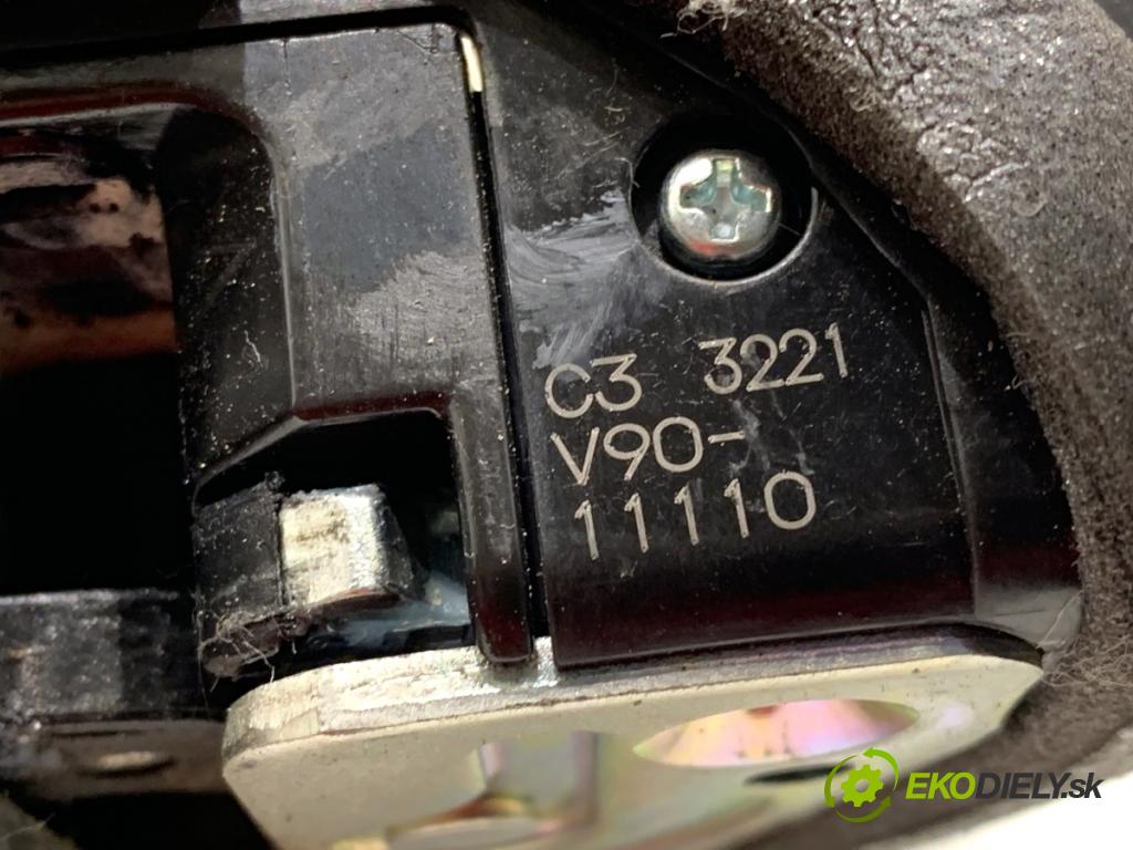 NISSAN QASHQAI J12 SUV 2023 116 kW 1.3 DIG-T 1332 zámok dveře pravý přední část