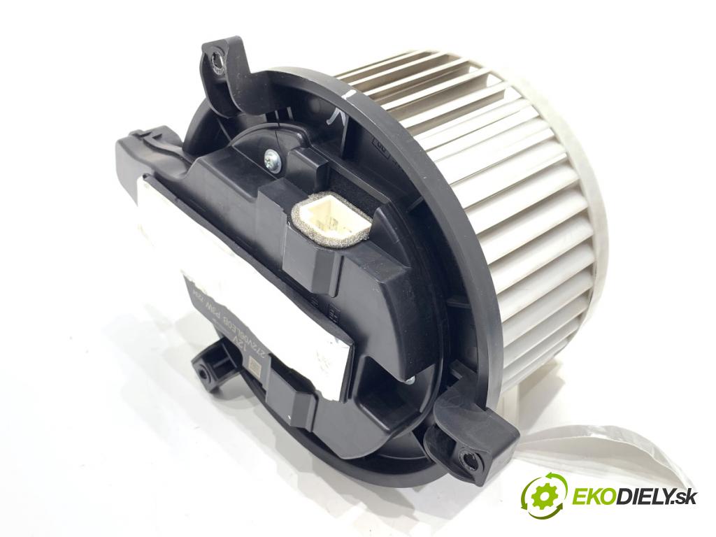 NISSAN QASHQAI J12 SUV 2023 116 kW 1.3 DIG-T 1332 ventilátor kúrenia 272V06LE0B