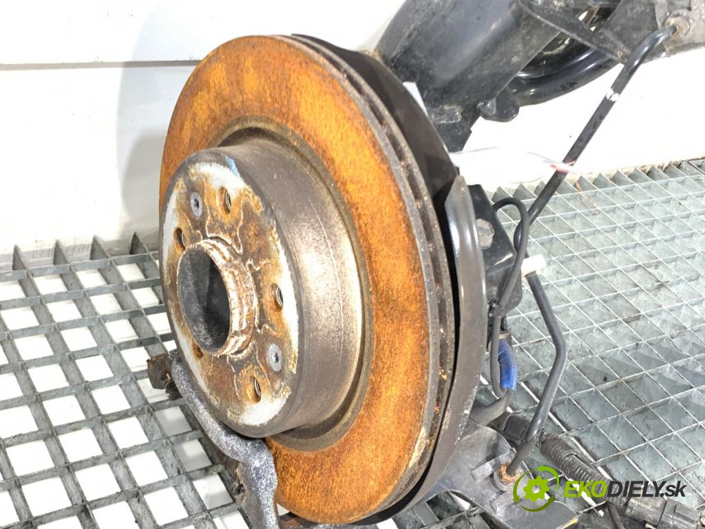 NISSAN QASHQAI J12 SUV 2023 116 kW 1.3 DIG-T 1332 výztuha zadní část