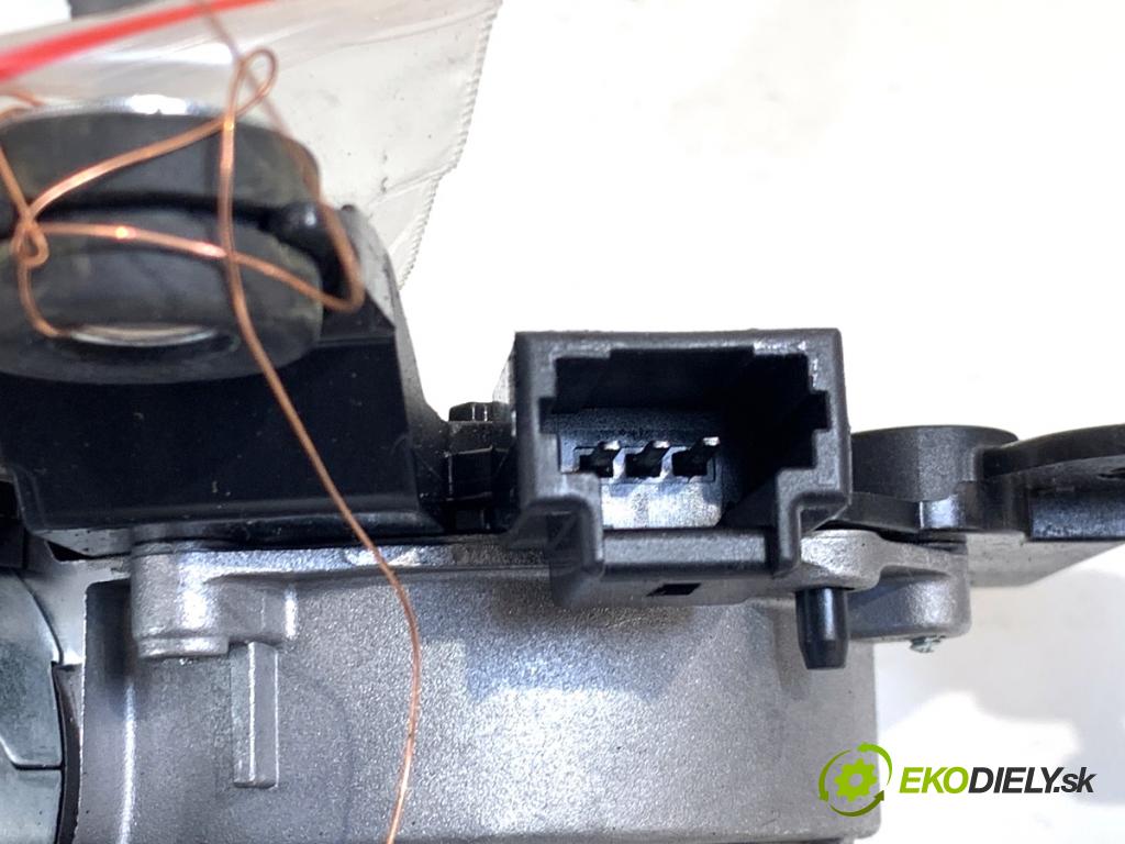 NISSAN QASHQAI J12 SUV 2023 116 kW 1.3 DIG-T 1332 Motor stieračov zad 287106UA0A