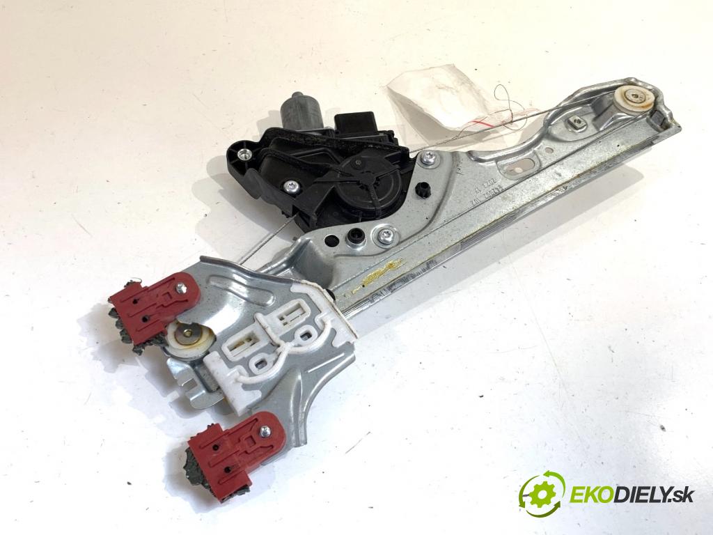 NISSAN QASHQAI J12 SUV 2023 116 kW 1.3 DIG-T 1332 mechanismus okna pravý zadní část 827006UA1B
