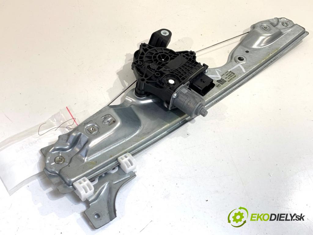 NISSAN QASHQAI J12 SUV 2023 116 kW 1.3 DIG-T 1332 mechanismus okna levý přední část 807016UA1B