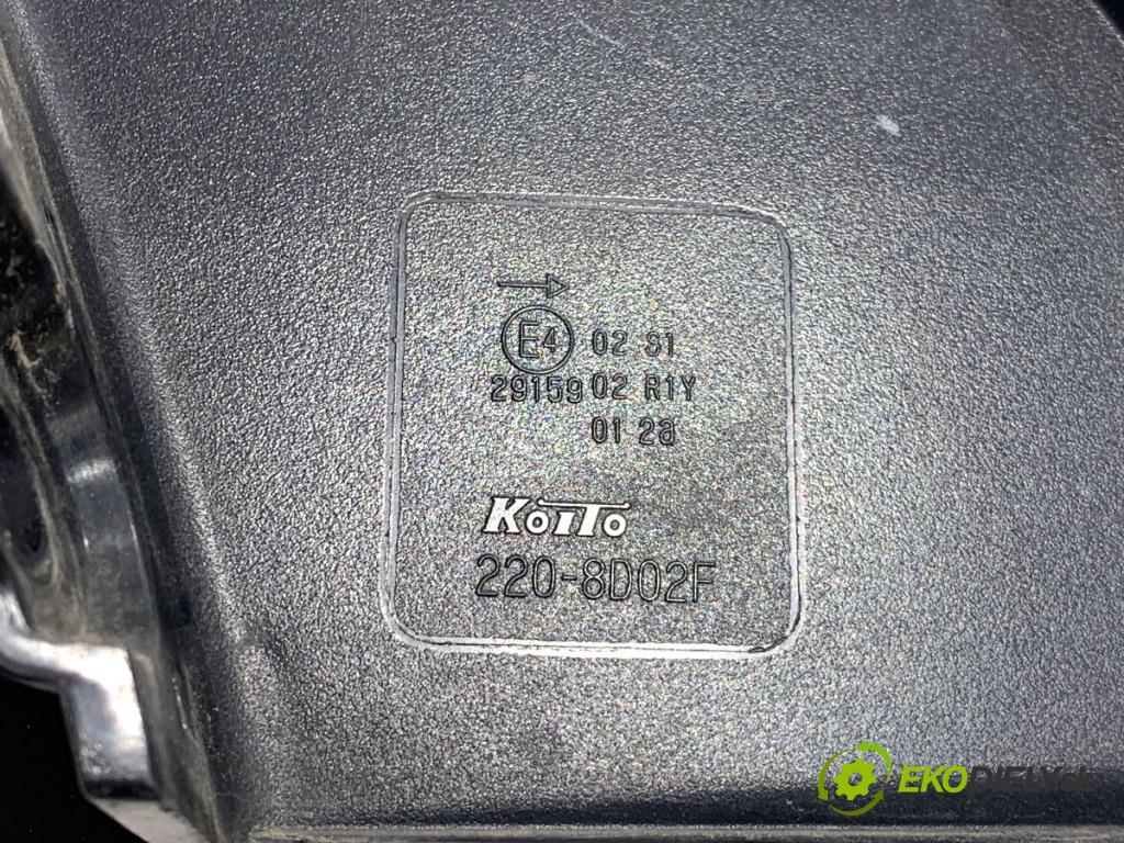 NISSAN QASHQAI J12 SUV 2023 116 kW 1.3 DIG-T 1332 světlo pravý zadní část