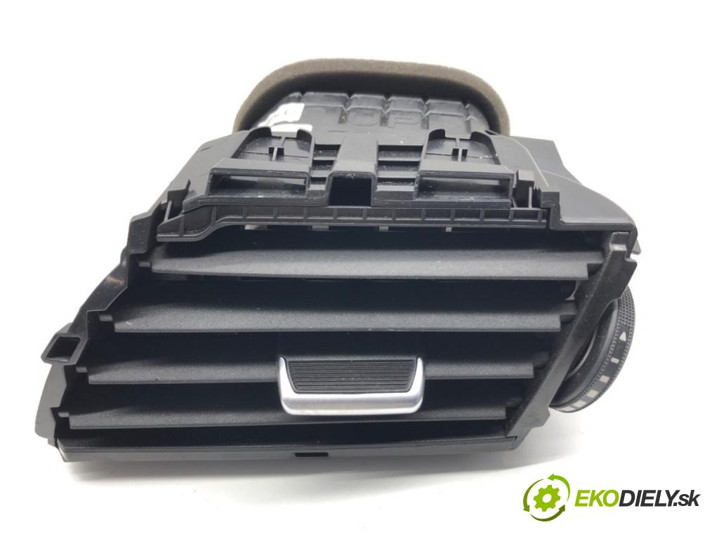 NISSAN QASHQAI J12 SUV 2023 116 kW 1.3 DIG-T 1332 Mriežky kúrenia pravy predný 687606RR1A