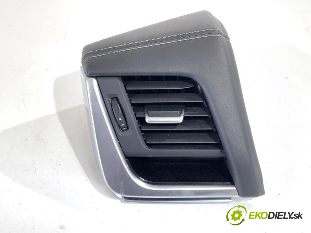NISSAN QASHQAI J12 SUV 2023 116 kW 1.3 DIG-T 1332 Mriežky kúrenia ľavy predný 687616RR1A