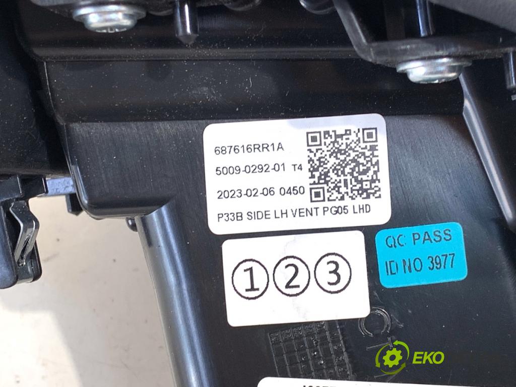 NISSAN QASHQAI J12 SUV 2023 116 kW 1.3 DIG-T 1332 Mriežky kúrenia ľavy predný 687616RR1A