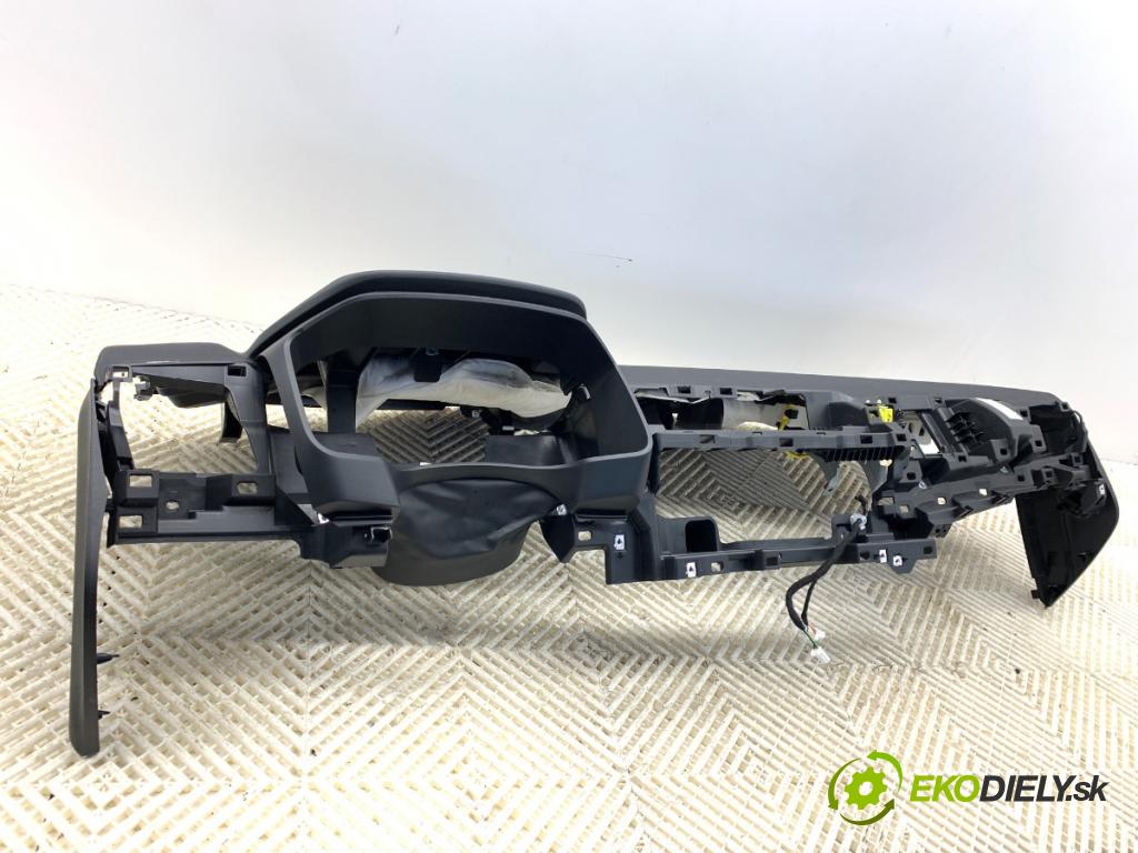 NISSAN QASHQAI J12 SUV 2023 116 kW 1.3 DIG-T 1332 Palubná doska VANKÚŠ: spolujazdca