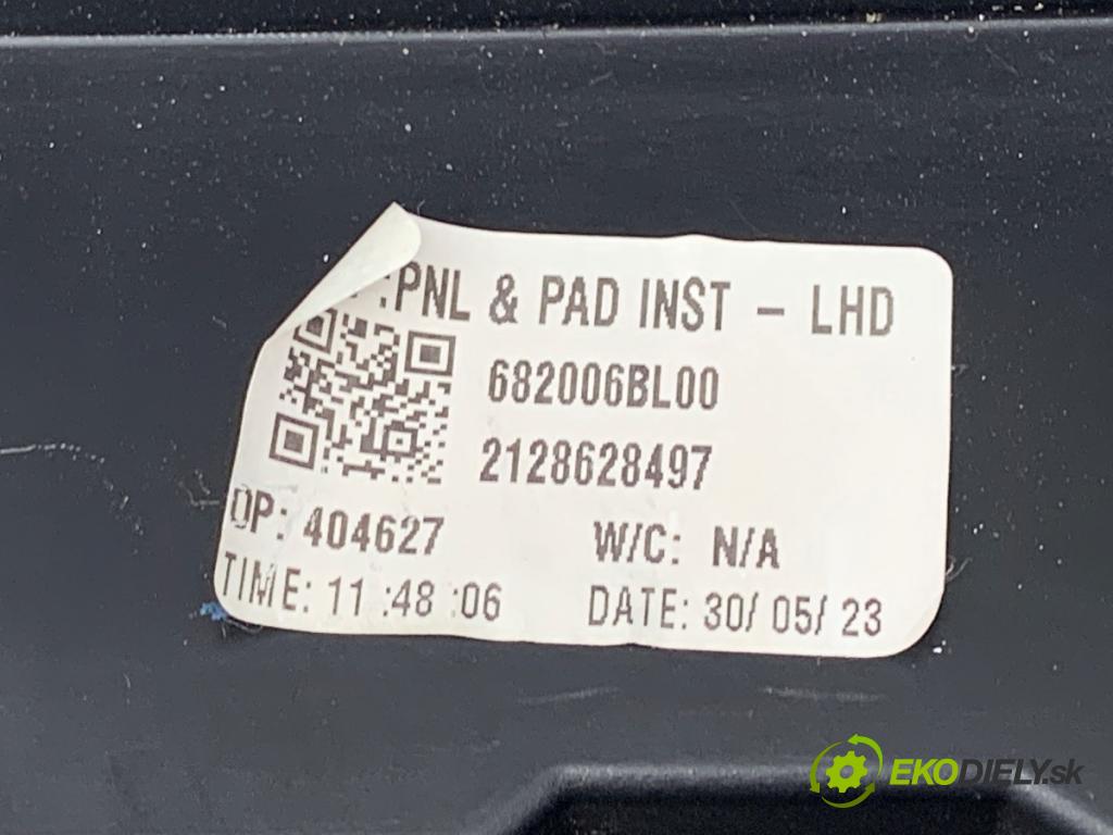 NISSAN QASHQAI J12 SUV 2023 116 kW 1.3 DIG-T 1332 palubní doska POLŠTÁŘ: spolujezdce