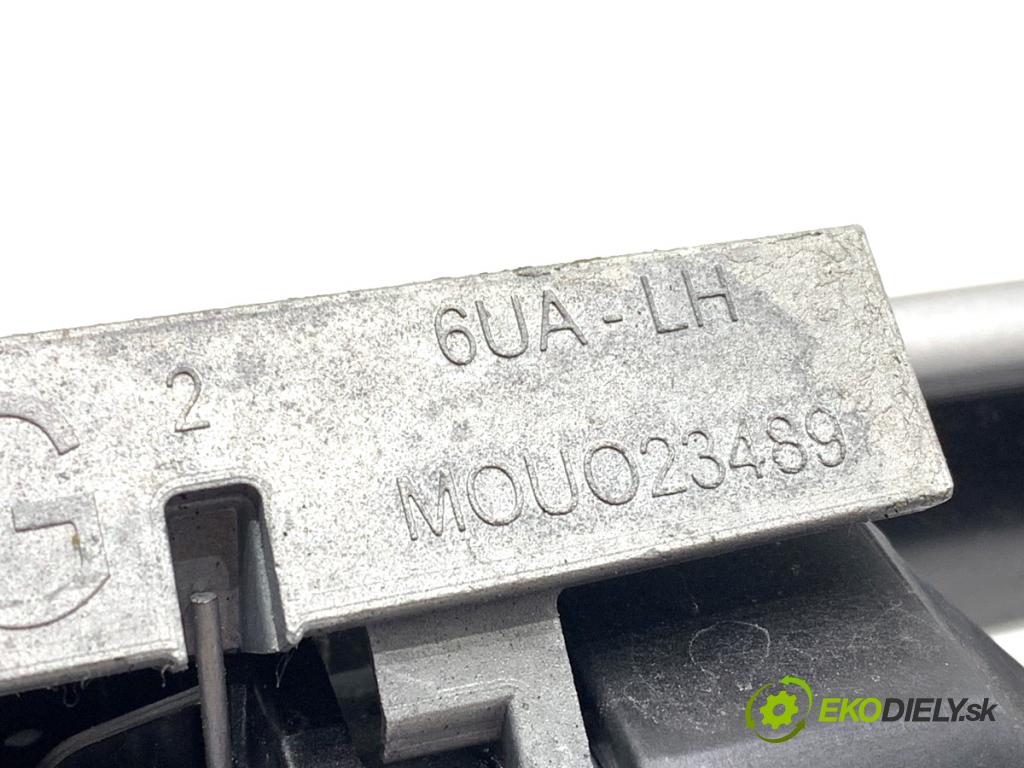 NISSAN QASHQAI J12 SUV 2023 116 kW 1.3 DIG-T 1332 Kľučka vonkajšia ľavy zad 826116UA0A