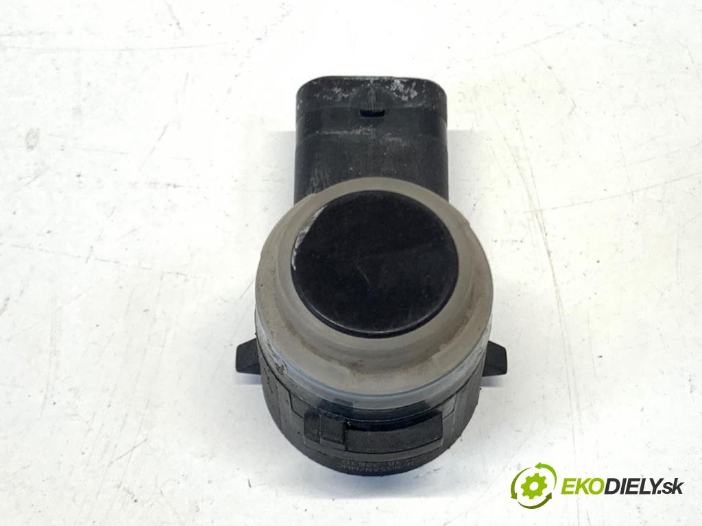 NISSAN QASHQAI J12 SUV 2023 116 kW 1.3 DIG-T 1332 Snímač PDC 284382263R