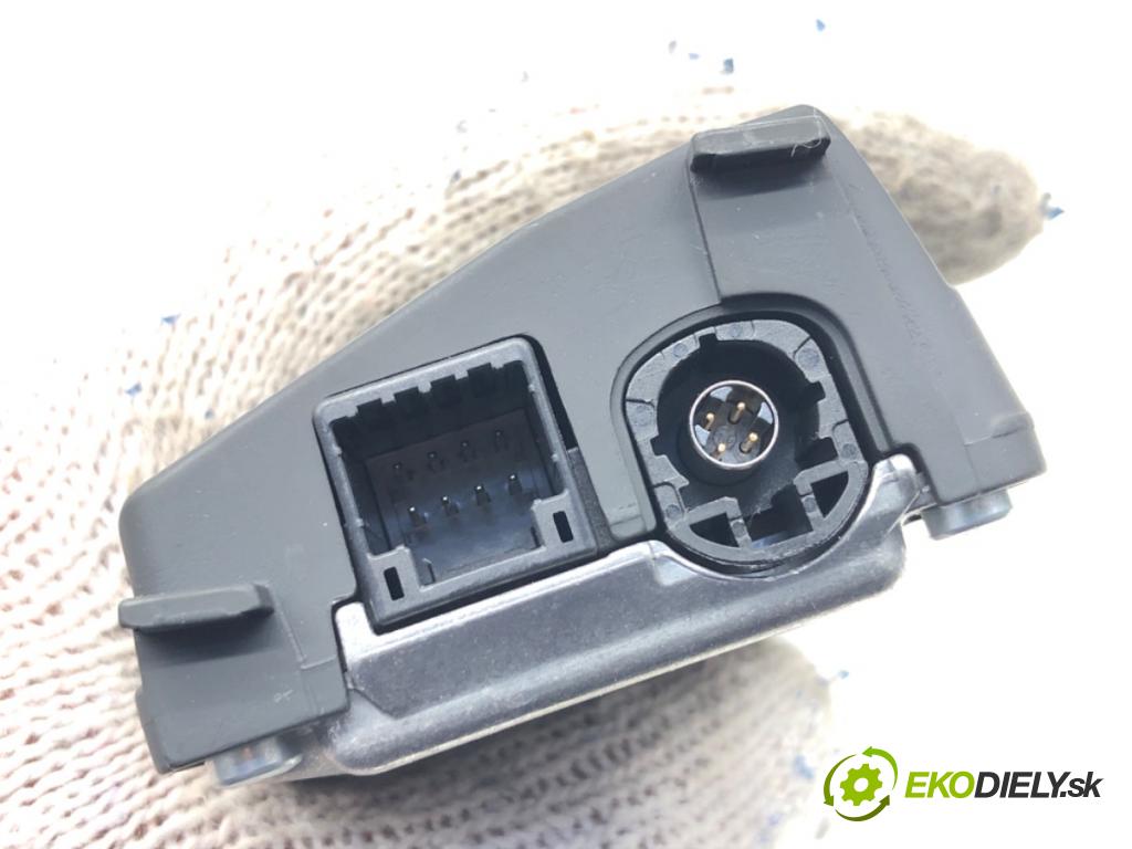 NISSAN QASHQAI J12 SUV 2023 116 kW 1.3 DIG-T 1332 KAMERA okna PŘEDNÍ 284625358R