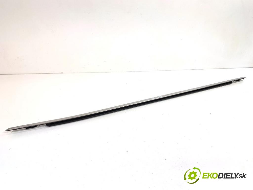 NISSAN QASHQAI J12 SUV 2023 116 kW 1.3 DIG-T 1332 Lišta Sbírání: predný ľavy