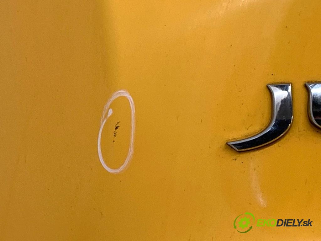 NISSAN JUKE F15 SUV 2017 85 kW 1.2 DIG-T 1197 Nárazník zad EAV (Kľučka dverí ostatné)