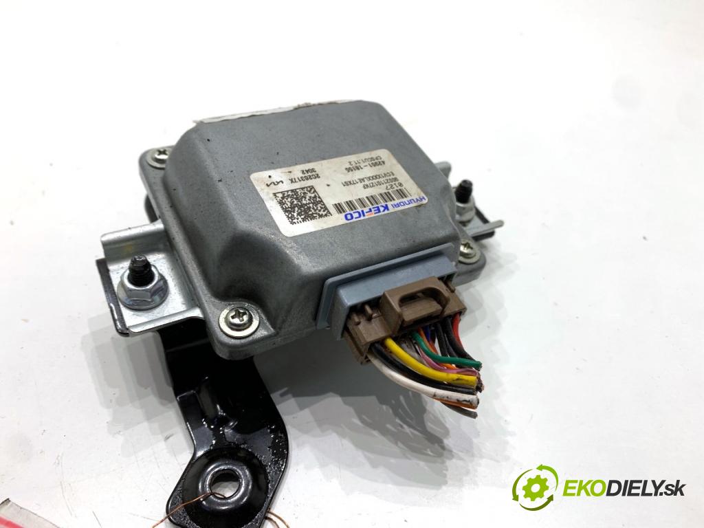 KIA EV6 liftback 2022 239 kW 77 AWD  senzor airbag 42951-18155 (Snímač)