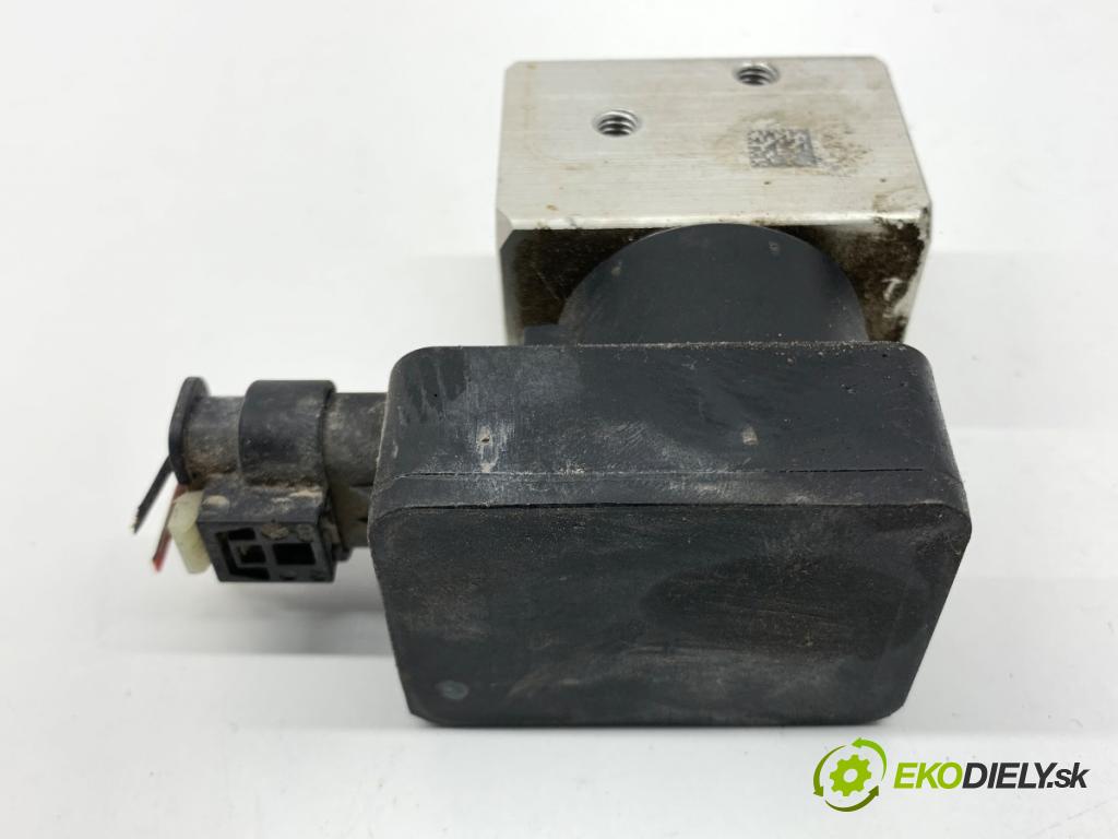 KIA EV6 liftback 2022 239 kW 77 AWD  ventil expanzní klimatizace T41623-1860