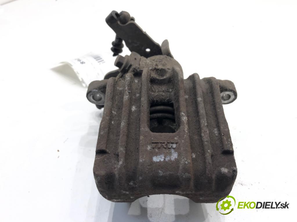 SKODA KAMIQ SUV 2020 110 kW 1.5 TSI 1495 Brzdič strmeň ľavy zad 