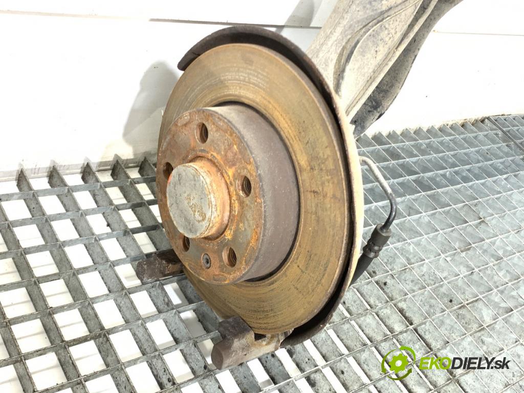 SKODA KAMIQ SUV 2020 110 kW 1.5 TSI 1495 výztuha zadní část 2Q0501053CB