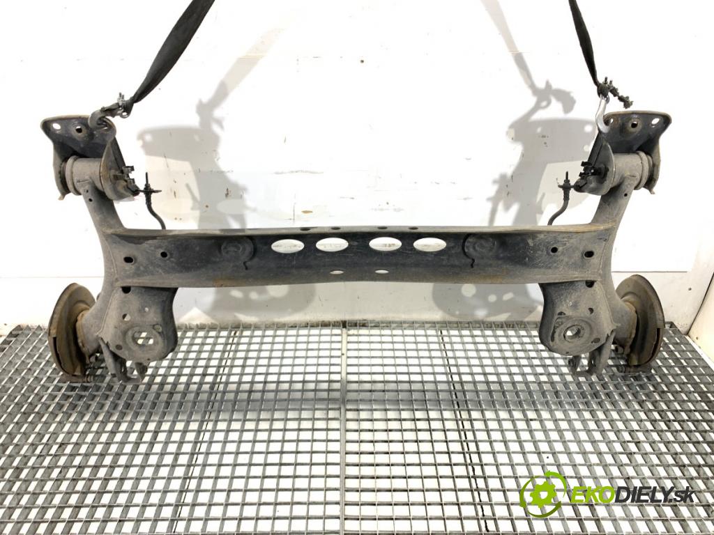 SKODA KAMIQ SUV 2020 110 kW 1.5 TSI 1495 výztuha zadní část 2Q0501053CB