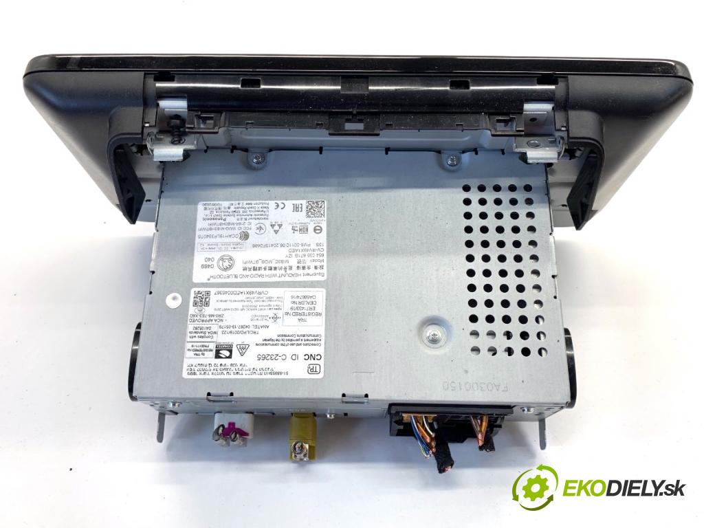 SKODA KAMIQ SUV 2020 110 kW 1.5 TSI 1495 RADIO Displej 654035871B