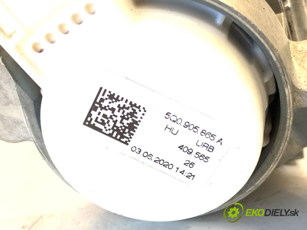SKODA KAMIQ SUV 2020 110 kW 1.5 TSI 1495 spinačka 1K0905851 5Q0905865A (Spínacia skrinka)