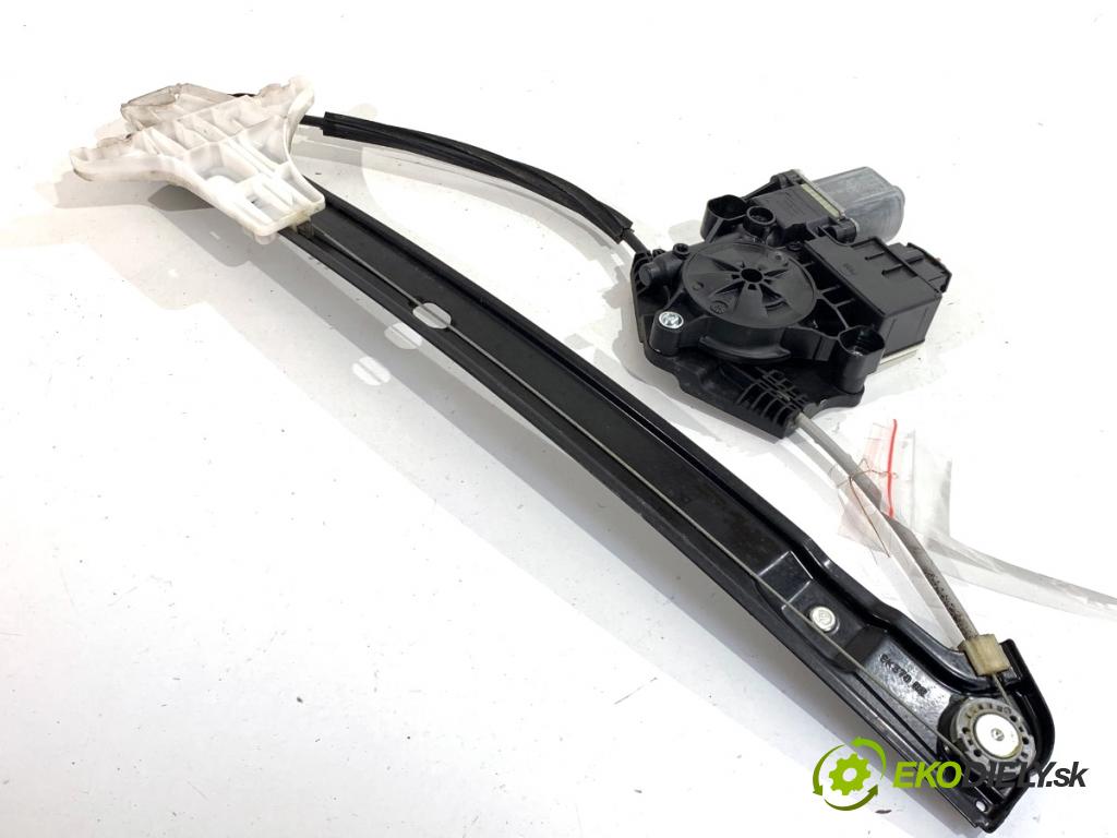 SKODA KAMIQ SUV 2020 110 kW 1.5 TSI 1495 mechanismus okna pravý zadní část 5Q0959408