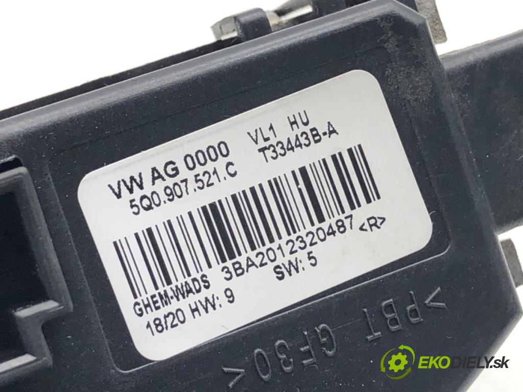 SKODA KAMIQ SUV 2020 110 kW 1.5 TSI 1495 Odpor, rezistor kúrenia vzduchu 5Q0907521C (Odpor (rezistor) kúrenia)