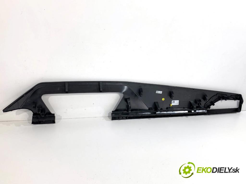 SKODA KAMIQ SUV 2020 110 kW 1.5 TSI 1495 Lišta kryt 655858418CB (Lišta)