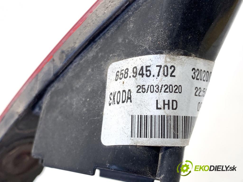 SKODA KAMIQ SUV 2020 110 kW 1.5 TSI 1495 světlo nárazníka pravý zadní část 658945702