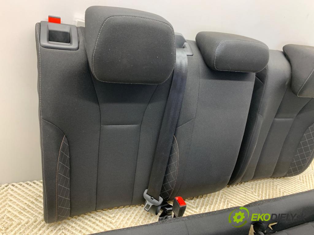 SKODA KAMIQ SUV 2020 110 kW 1.5 TSI 1495 sedadlo druhý VLÁDA: