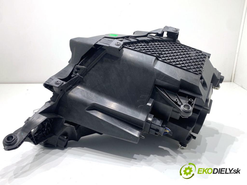 SKODA KAMIQ SUV 2025 110 kW 1.5 TSI 1495 světlomet levý přední část 655941015B