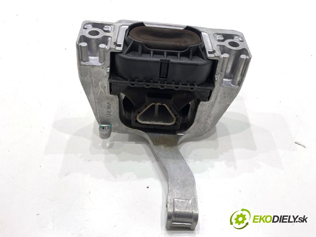 SKODA KAMIQ SUV 2025 110 kW 1.5 TSI 1495 AirBag Motor ľavy 2Q0199262N