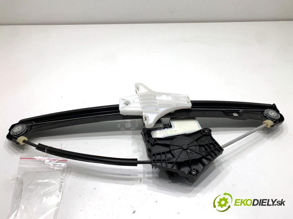 SKODA KAMIQ SUV 2025 110 kW 1.5 TSI 1495 mechanismus okna levý zadní část 5Q0959407D