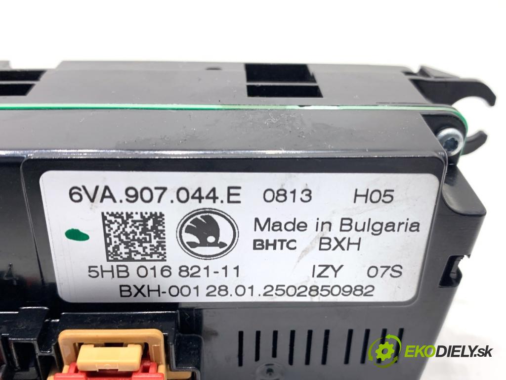SKODA KAMIQ SUV 2025 110 kW 1.5 TSI 1495 Panel ovládaní topení 6VA907044E (Páčky pod volantem)