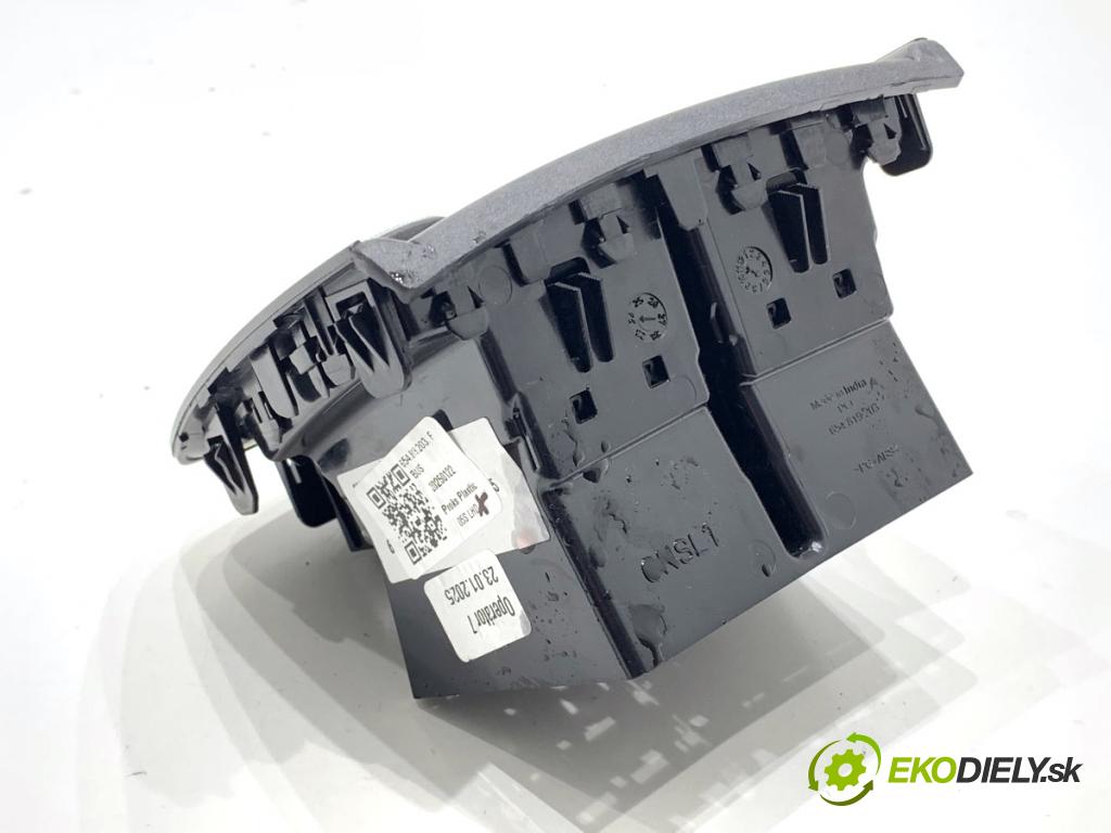 SKODA KAMIQ SUV 2025 110 kW 1.5 TSI 1495 Mriežky kúrenia zad 654819203F