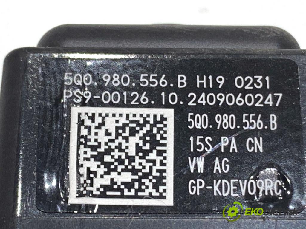 SKODA KAMIQ SUV 2025 110 kW 1.5 TSI 1495 KAMERA ZPĚT: 5Q0980556B