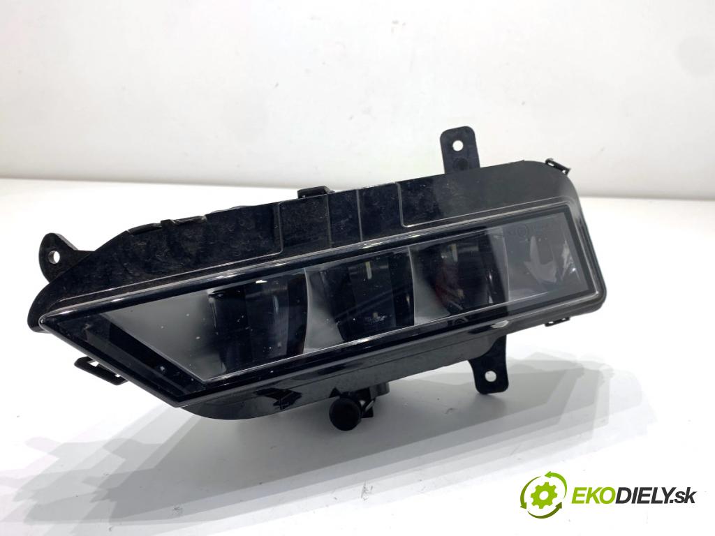 SKODA KAMIQ SUV 2025 110 kW 1.5 TSI 1495 hmlové svetlo, hmlovka levý přední část 657941699A