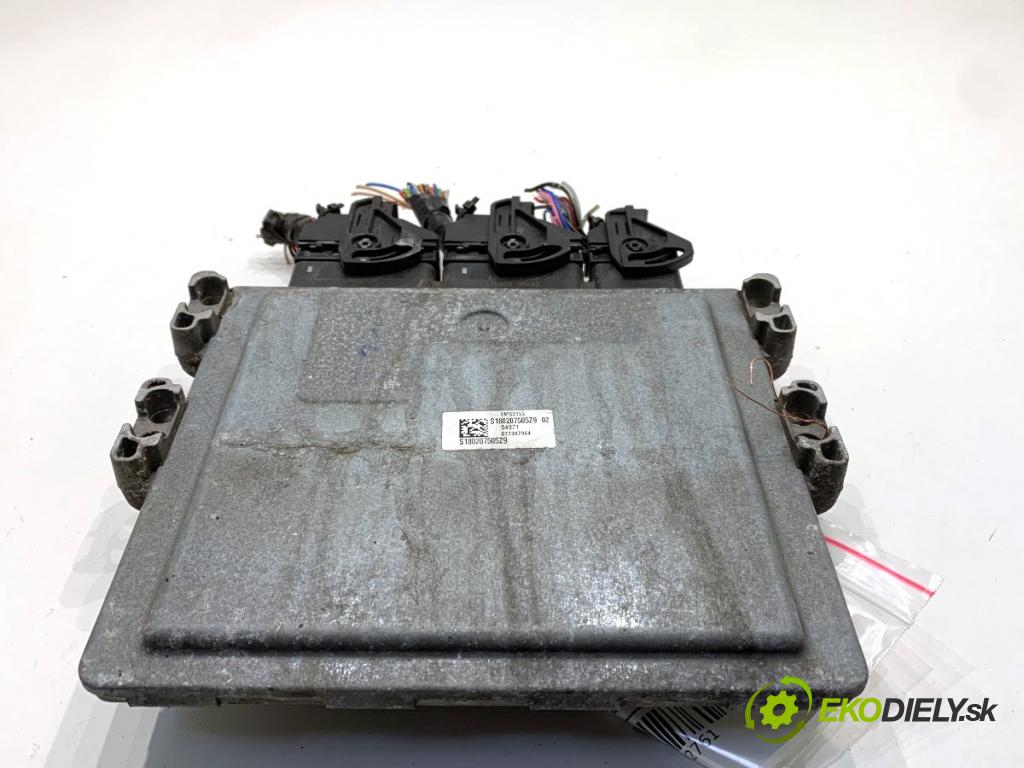 NISSAN JUKE F15 SUV 2017 85 kW 1.2 DIG-T 1197 riadiaca jednotka Motor 23710HY01C (Riadiaca jednotka)