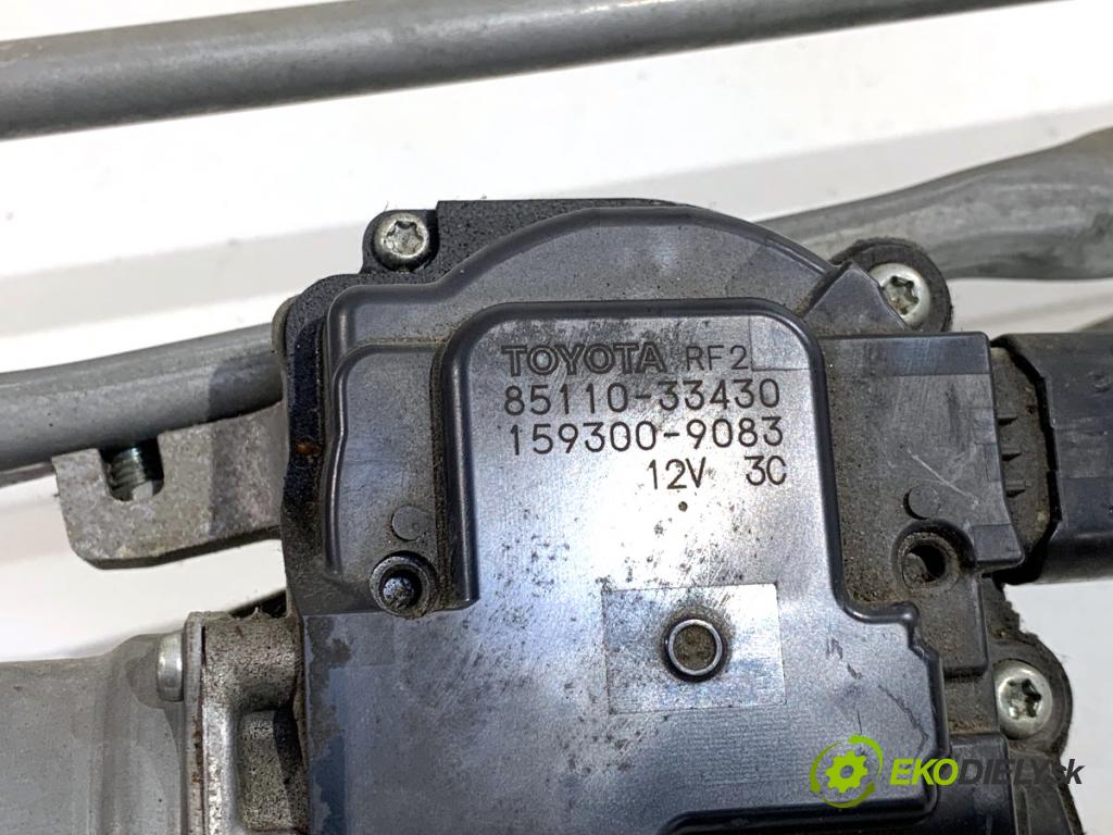 TOYOTA CAMRY sedan 2019 131 kW 2.5 Hybrid (AXVH71_) 2487 Mechanizmus stieračov predný 85110-33430 (Motorček stieračov predný)