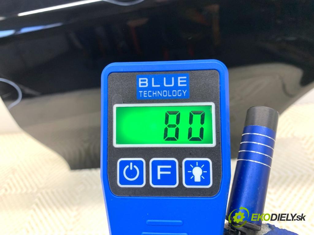 TOYOTA CAMRY sedan 2019 131 kW 2.5 Hybrid (AXVH71_) 2487 Dvere ľavy zad