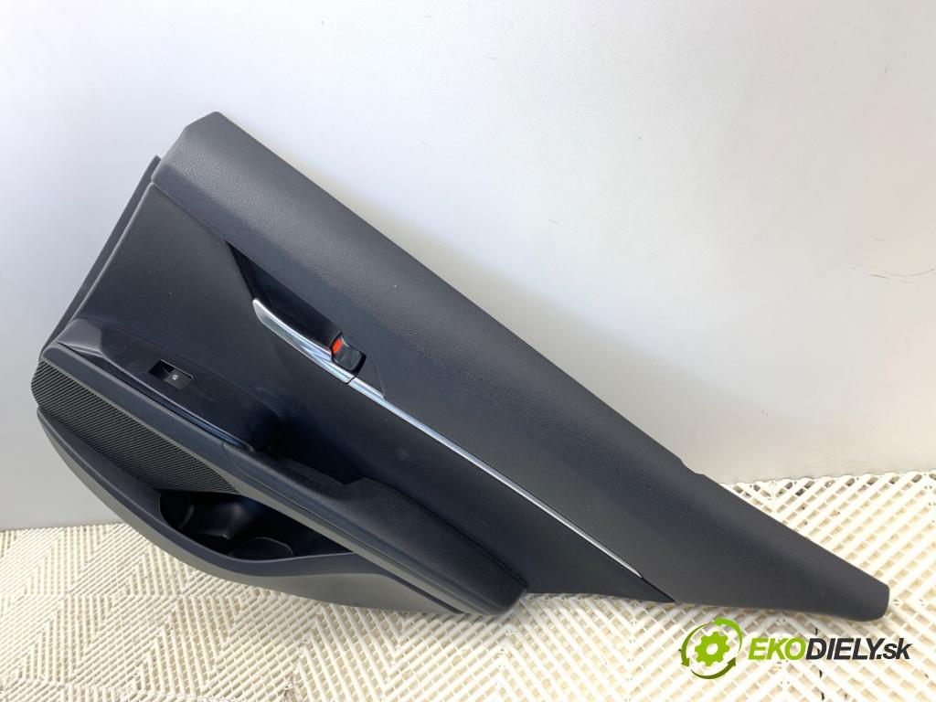 TOYOTA CAMRY sedan 2019 131 kW 2.5 Hybrid (AXVH71_) 2487 čalúnenie Dvere pravy zad