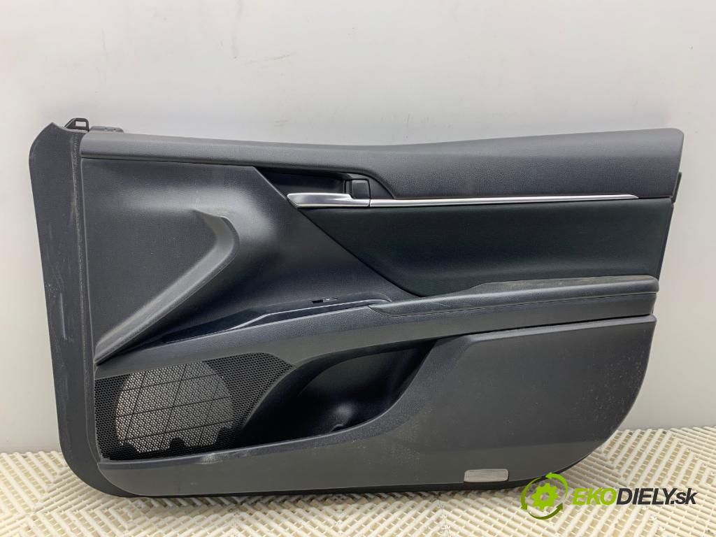 TOYOTA CAMRY sedan 2019 131 kW 2.5 Hybrid (AXVH71_) 2487 ča dveře pravý přední část 