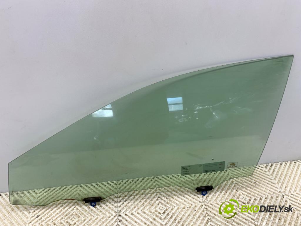 TOYOTA CAMRY sedan 2019 131 kW 2.5 Hybrid (AXVH71_) 2487 okno levý přední část 