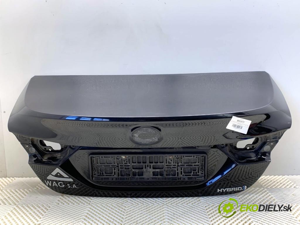 TOYOTA CAMRY sedan 2019 131 kW 2.5 Hybrid (AXVH71_) 2487 kapota zadní část 