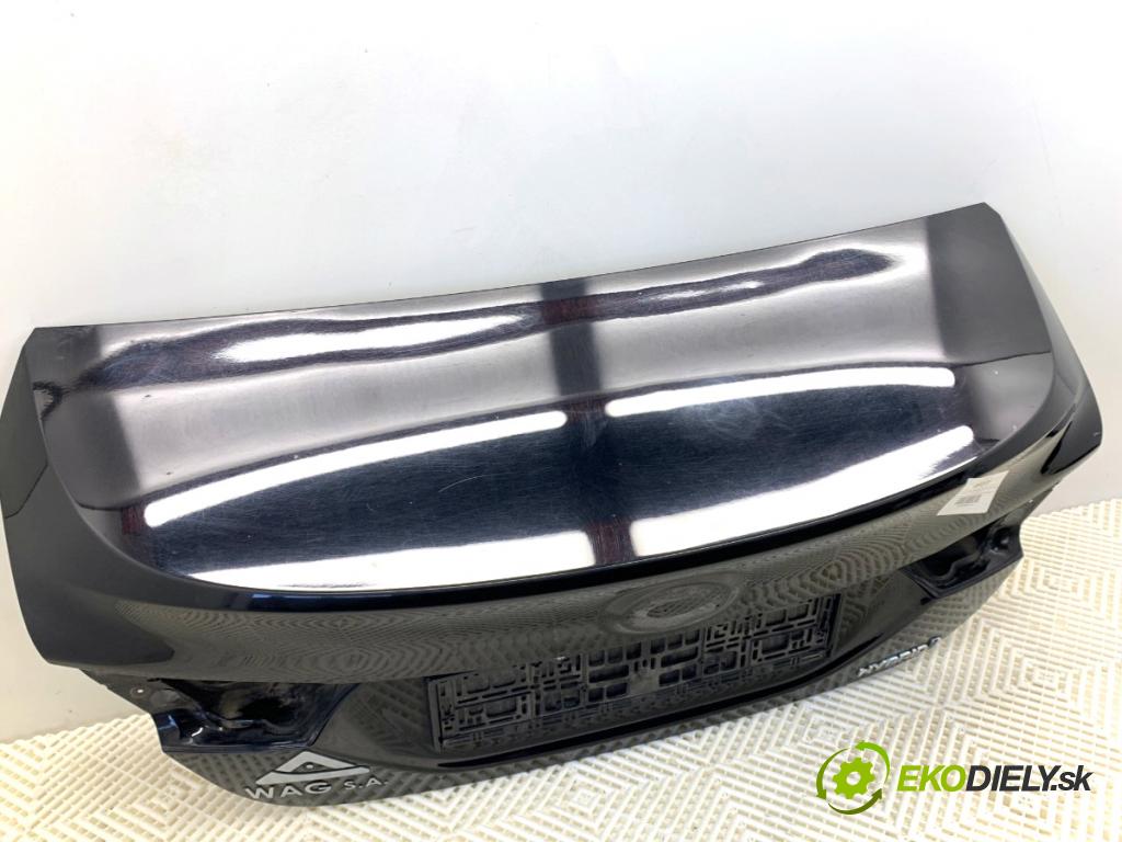 TOYOTA CAMRY sedan 2019 131 kW 2.5 Hybrid (AXVH71_) 2487 kapota zad