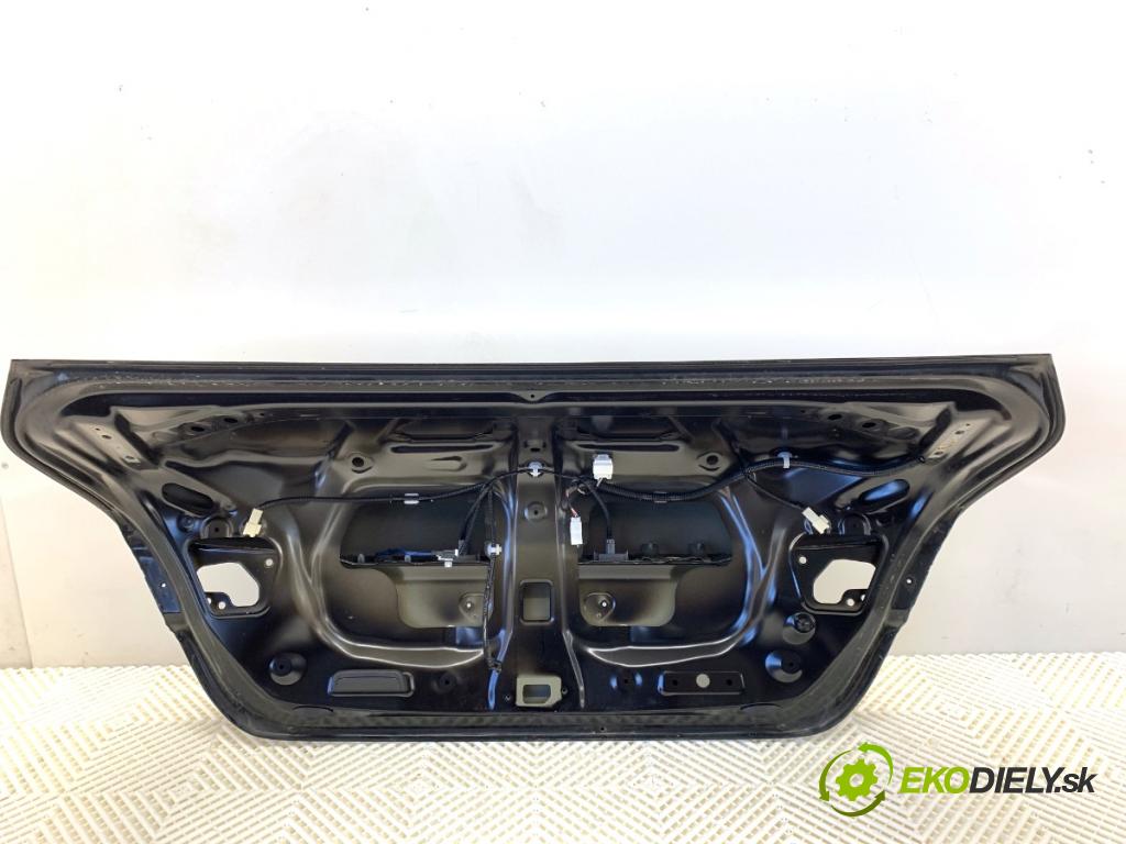 TOYOTA CAMRY sedan 2019 131 kW 2.5 Hybrid (AXVH71_) 2487 kapota zadní část