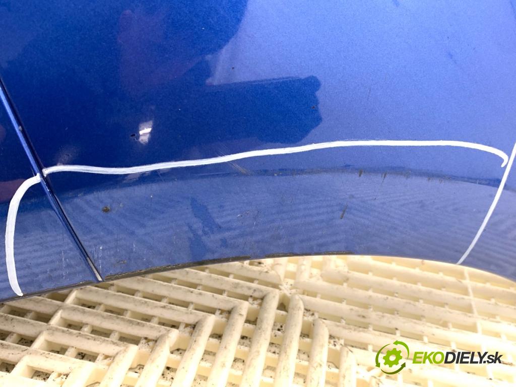 VW SCIROCCO III coupe 2009 118 kW 1.4 TSI 1390 nárazník zadní část  (Klika dveří ostatní)