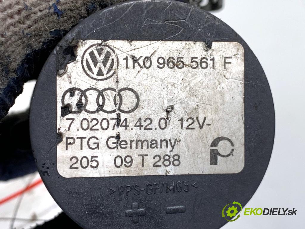 VW SCIROCCO III coupe 2009 118 kW 1.4 TSI 1390 DALŠÍ: Pumpa vody 1K0965561F (Vodná pumpa)