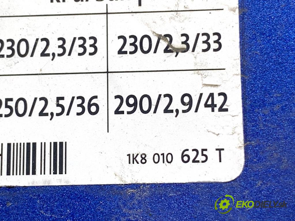 VW SCIROCCO III coupe 2009 118 kW 1.4 TSI 1390 dvířka nádrže paliva 1K8809857C (Klika dveří ostatní)