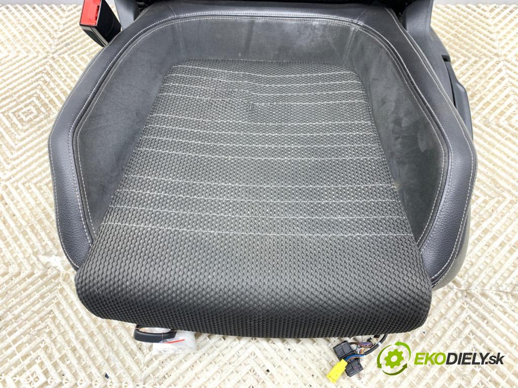 VW SCIROCCO III coupe 2009 118 kW 1.4 TSI 1390 sedadlo levý přední část