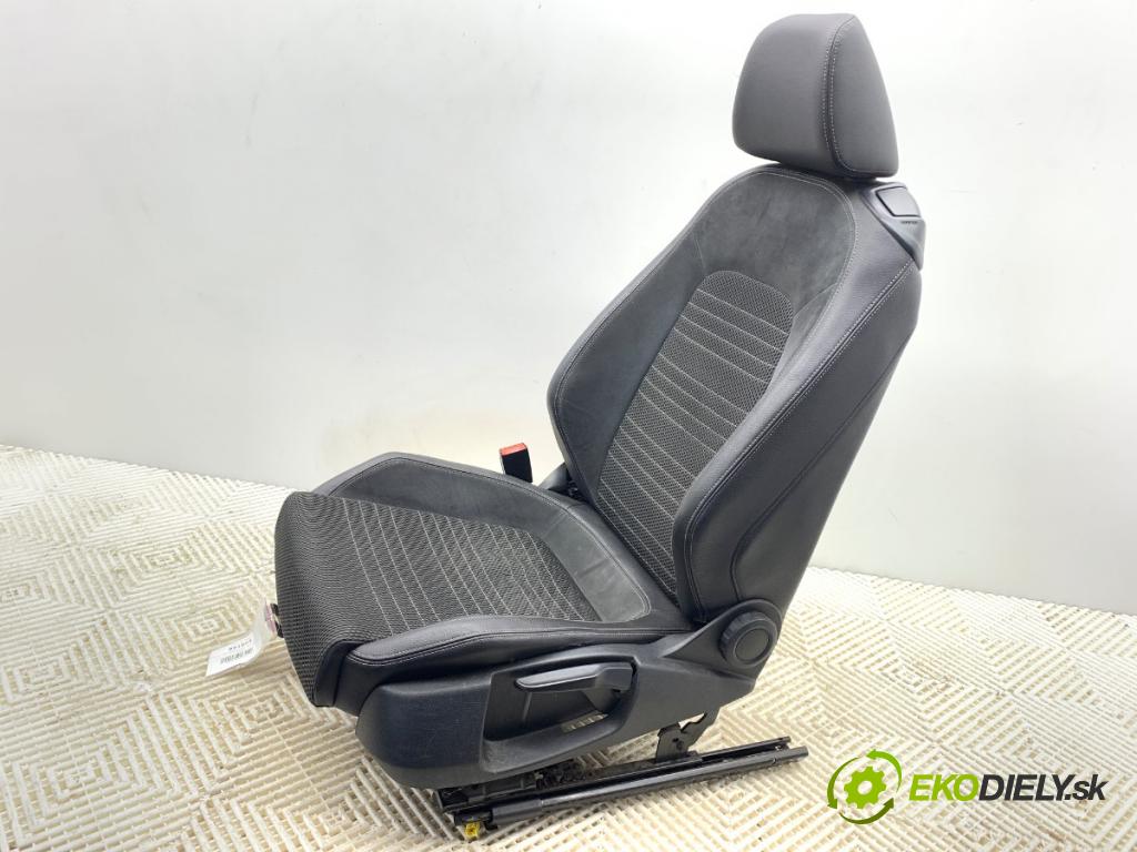 VW SCIROCCO III coupe 2009 118 kW 1.4 TSI 1390 sedadlo levý přední část